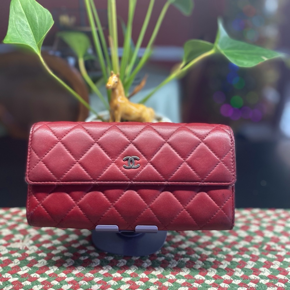Chanel Quilted Red Wallet with Silver Logo - Picture 12 of 15